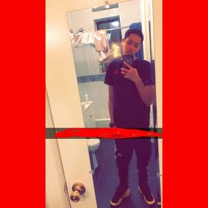 Meet your Posher, Axel